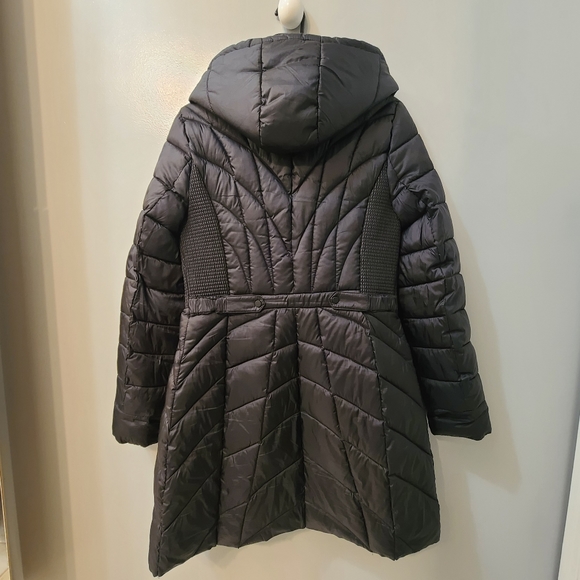 Bernardo Puffer Coat - Picture 2 of 9